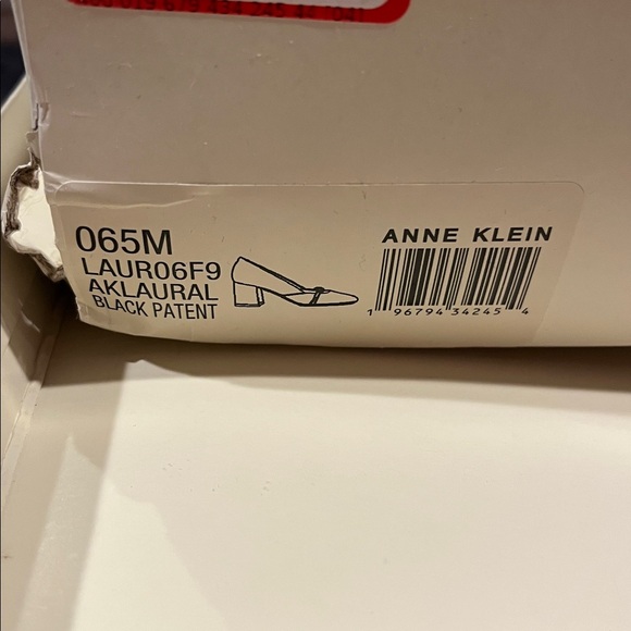 🆕 Anne Klein Laural Mary Jane Pump Black Patent Leather Size 6.5 - Picture 13 of 14